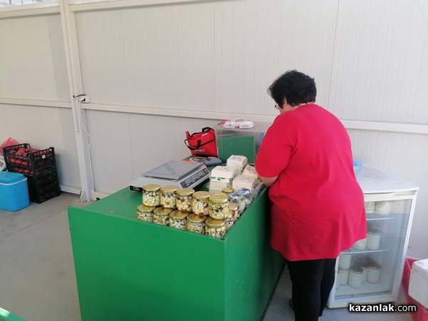 Третият фермерски пазар в Казанлък ви очаква 