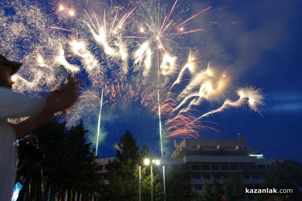 Незабравима церемония по коронясване на Царица роза Кристина Попова