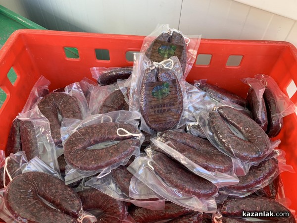 Третият фермерски пазар в Казанлък ви очаква 