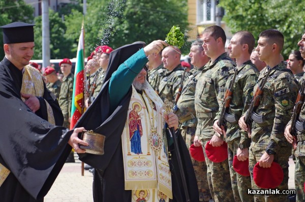 Празник на Казанлък и знаменно шествие за Деня на Ботев