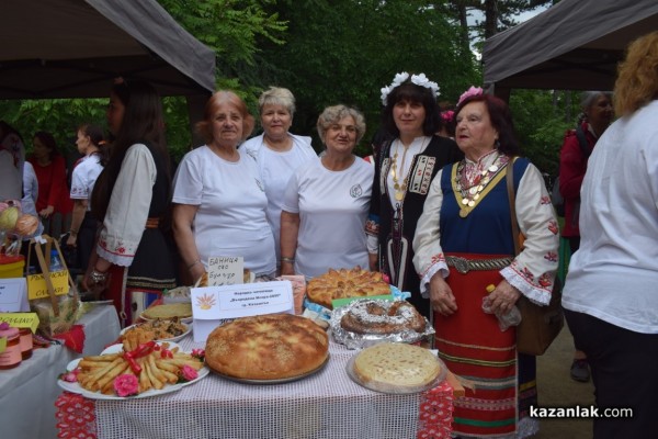 Разнообразие от традиционни ястия показаха местните читалища в  „Хлябът на българина“ 
