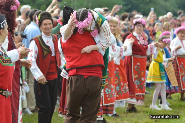 Ритуал “Розобер“ в с. Розово