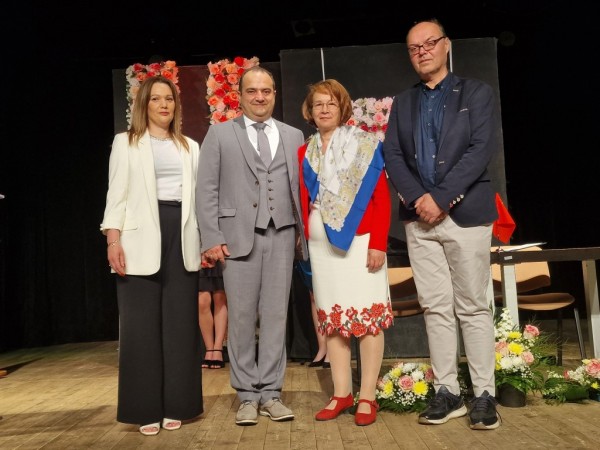 Девет делегации от побратимени градове посрещна кметът Галина Стоянова в Казанлък