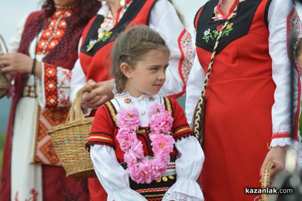 Ритуал “Розобер“ в с. Розово