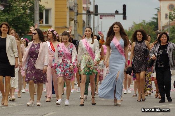 Галина Стоянова: Радостта от живота е толкова голяма, че на всички ни се иска да разперим ръце и да се въртим докато ни се завие свят!