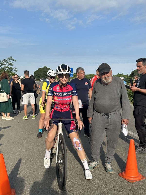 Шампионска и вицешампионска титли спечелиха колоездачите от КК “Лястовица-1905“  