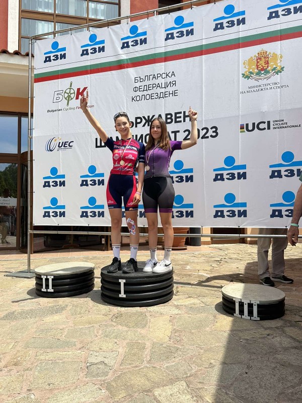 Шампионска и вицешампионска титли спечелиха колоездачите от КК “Лястовица-1905“  