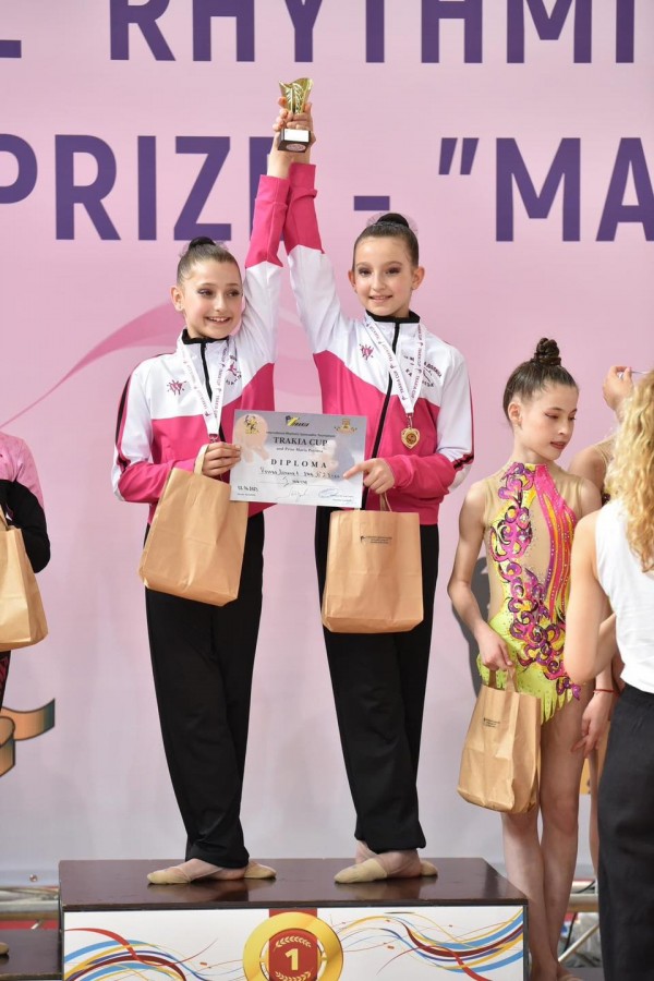 Казанлъшките грации от СК“ Розова долина“ се завърнаха със златни медали от Пловдив