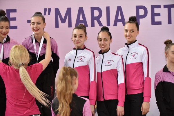 Казанлъшките грации от СК“ Розова долина“ се завърнаха със златни медали от Пловдив