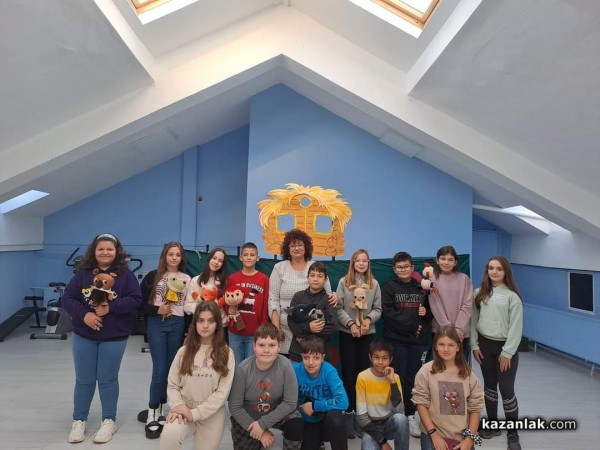 Малките театрали на ОУ “Мати Болгария“ сложиха финала на учебната година с поредна постановка