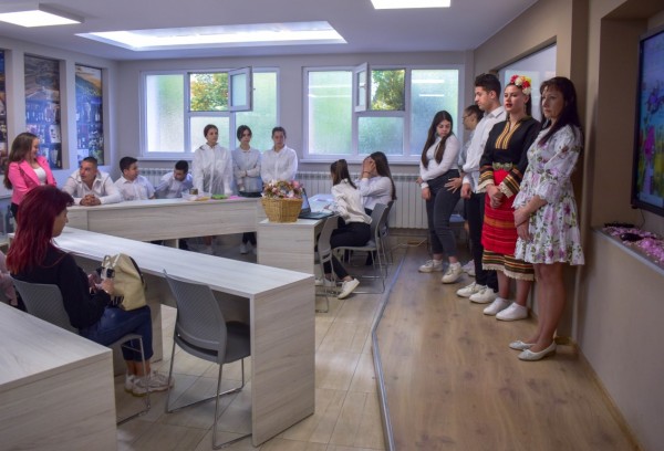 ПГЛПТ бе домакин на мобилност по НП „Иновации в действие“