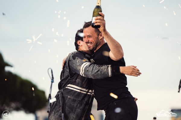 Историческо! Дончо Цанев и Зорница Тодорова спечелиха Rally Albania / Видео