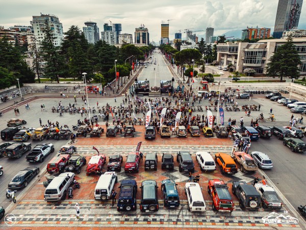 Историческо! Дончо Цанев и Зорница Тодорова спечелиха Rally Albania / Видео