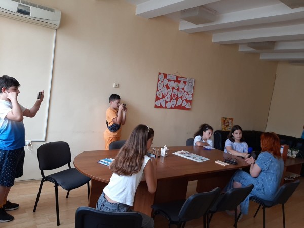 Четвъртокласници от ОУ “Св. Паисий Хилендарски“ интервюираха омбудсмана Гинка Щерева