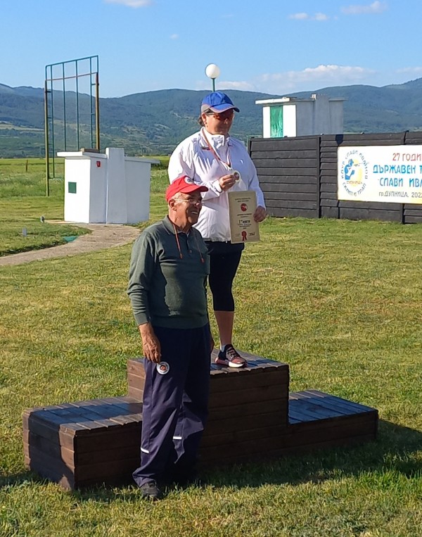 Стрелците от КЛС „Балиста” се завърнаха с 6 отличия от Дупница