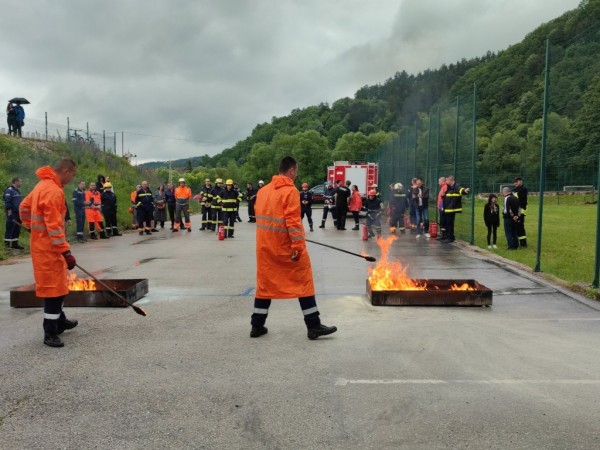 Безапелационна победа за Казанлък на Републиканско първенство при доброволни формирования за овладяване на бедствия 