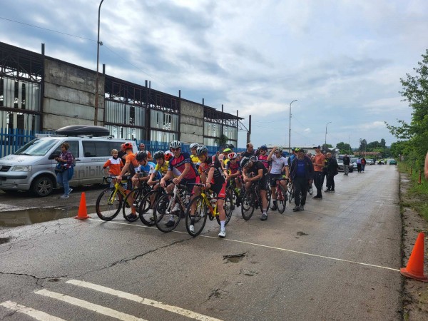 Отборът на КК “Лястовица-1905“ - юноши младша възраст е републикански шампион на шосе