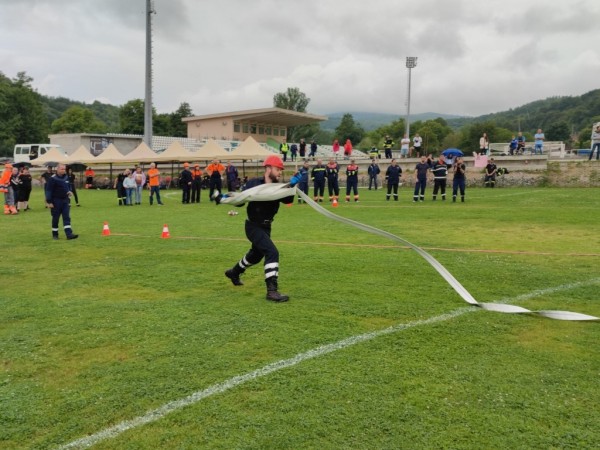 Безапелационна победа за Казанлък на Републиканско първенство при доброволни формирования за овладяване на бедствия 
