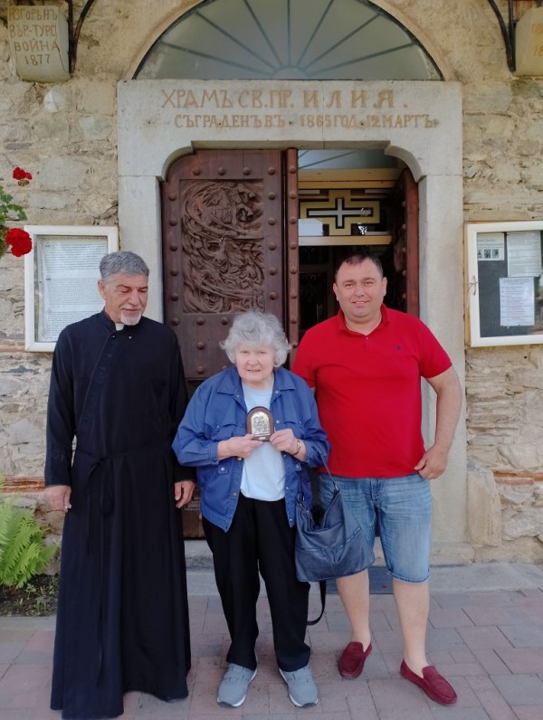 Наследница на Братя Стайнови се сбогува с родния град