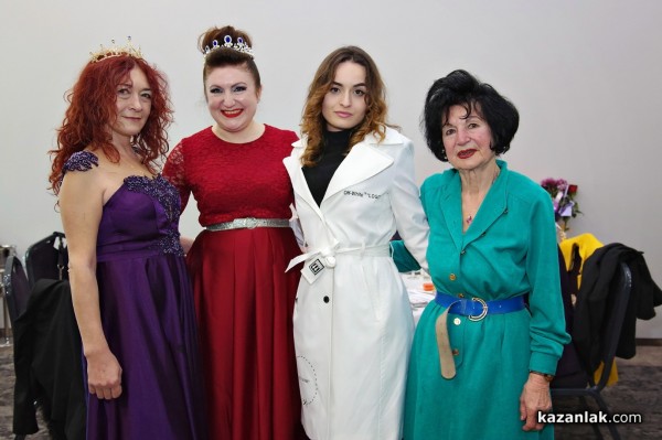 Актьорът Стефан Рядков и дует „Експоуз“ ще бъдат част от 10-ия Юбилеен Кралски бал на Кралство Хармония 