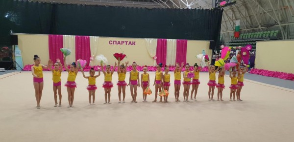Гимнастичките от “Розова Долина“ завоюваха нови медали в Пловдив 