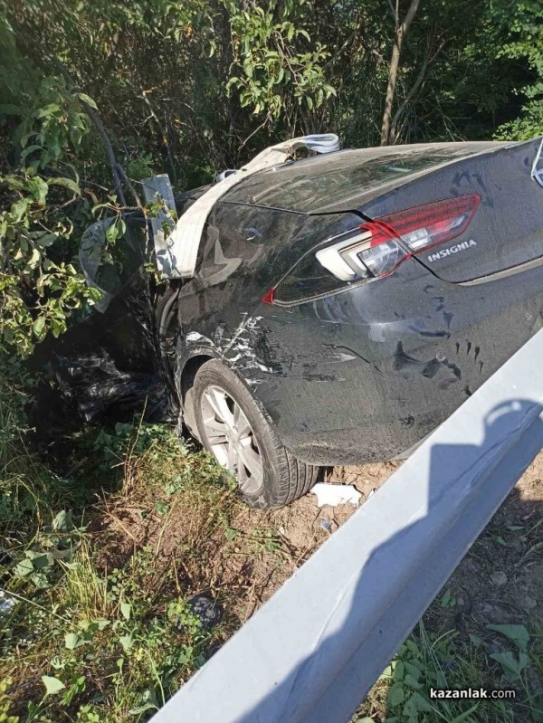 Пробите за алкохол на шофьорите от вчерашната катастрофа преди разклона за Мъглиж са отрицателни  