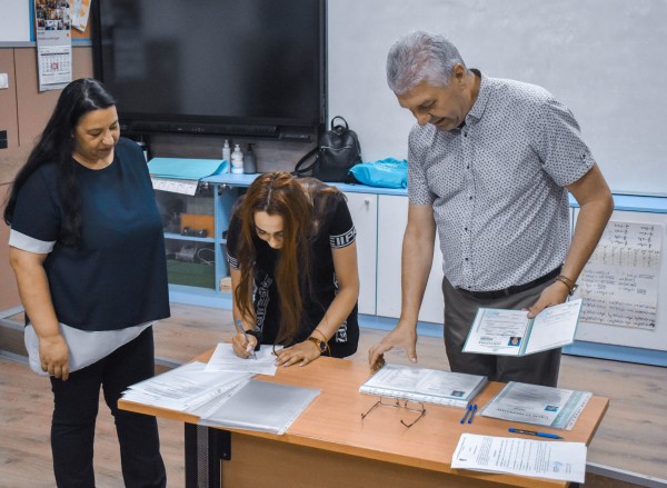 ПГЛПТ връчи дипломите на Випуск “23