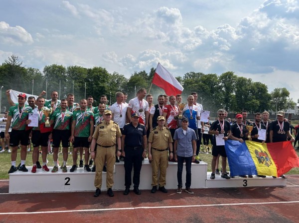 Националите ни по пожароприложен спорт с блестящо представяне на международно състезание