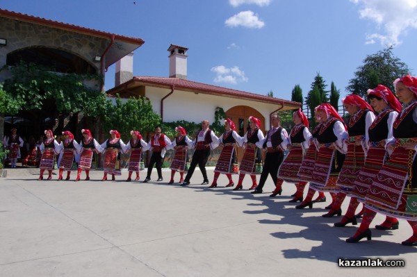 “Дамасцена“ кани на третото издание на Националния фоклорен фестивал „Заигра се хоро голямо“