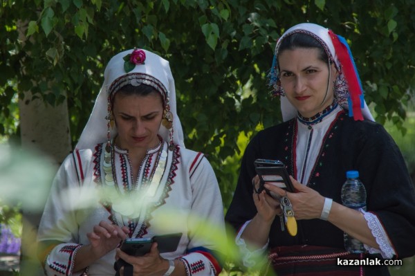 Заигра се хоро голямо в Дамасцена