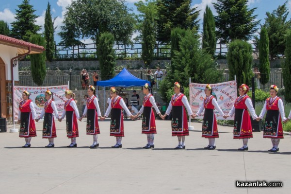 Заигра се хоро голямо в Дамасцена