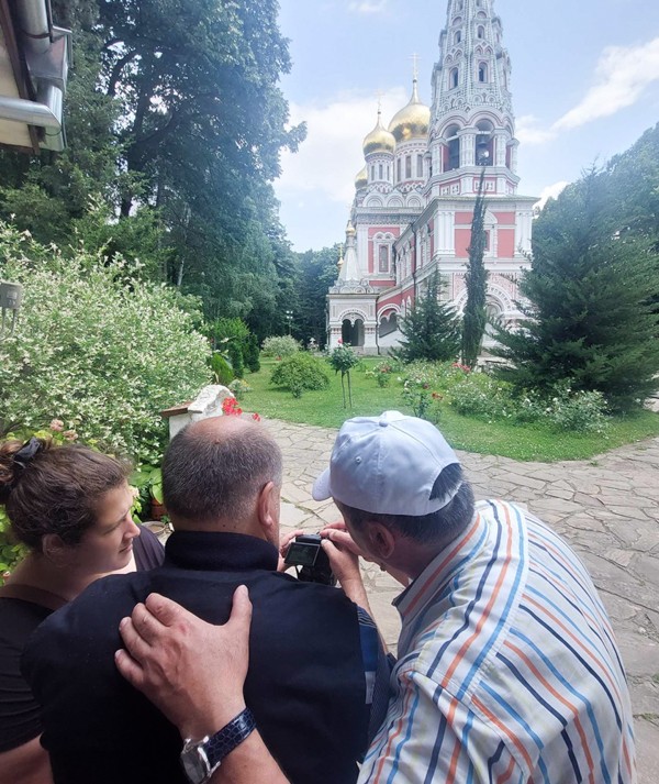 Фондация “Артин Азинян“ заедно със „Съюз на слепите“ осъществи второто си мероприятие по сензорна фотография