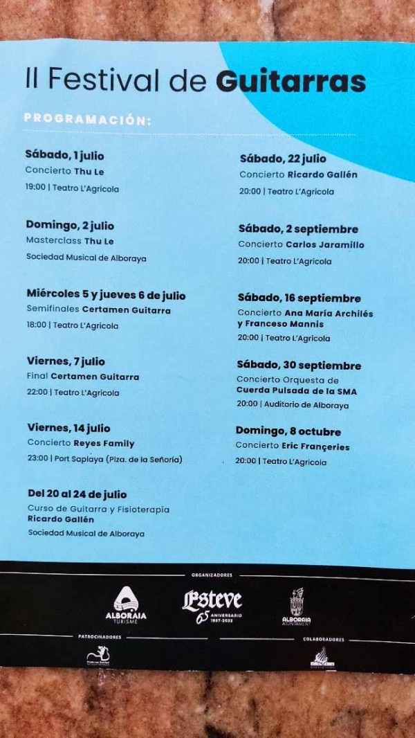 Казанлъшкият китарист и преподавател Стефан Христов бе жури на престижен конкурс в Испания