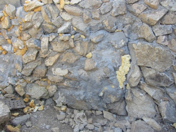 Полицията откри 60 растения коноп край Казанлък. Двама са задържани