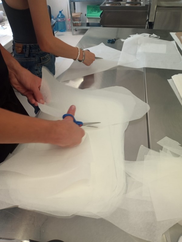 Доброволците на сдружение “Взаимопомощ” помагаха в различни социални услуги