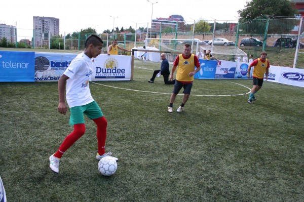 Местен Каранга създава футболни таланти