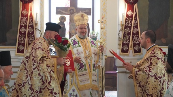 Празнична литургия за Илинден в Казанлък