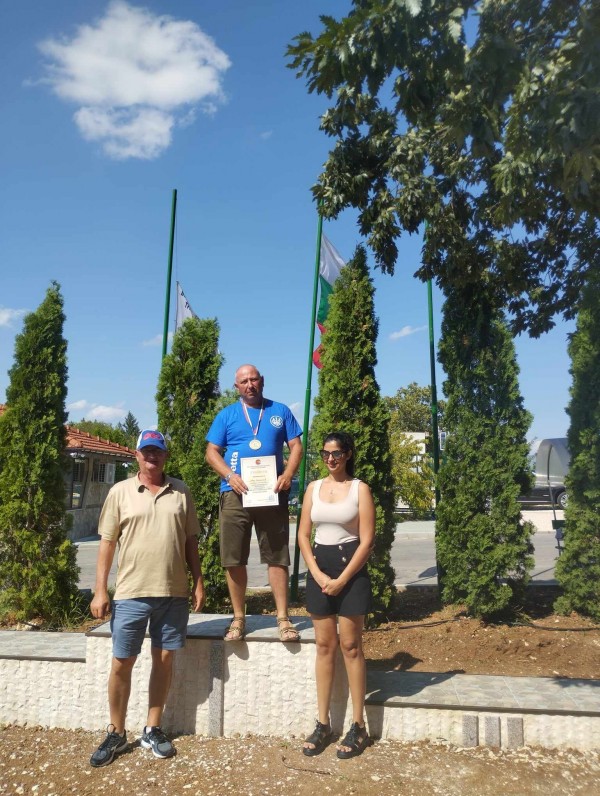 Стрелци от “Балиста“ отново на върха