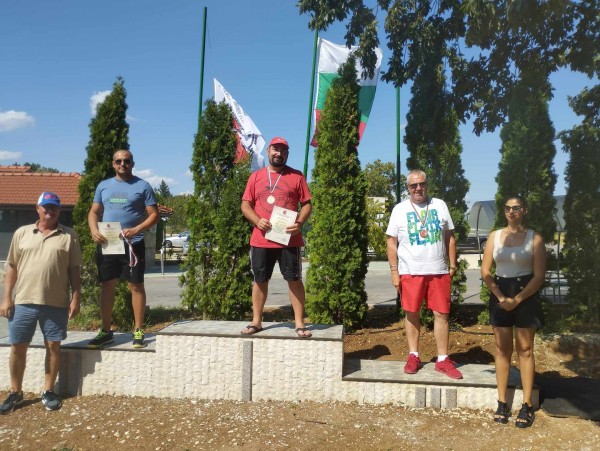 Стрелци от “Балиста“ отново на върха