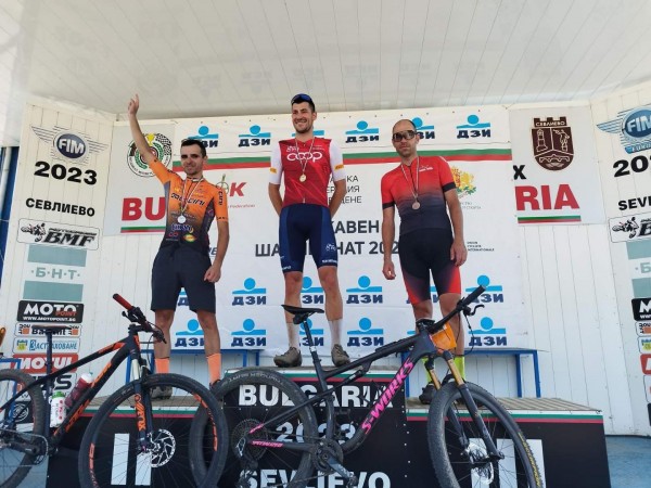 В традиционния казанлъшки спорт, отново с медали!