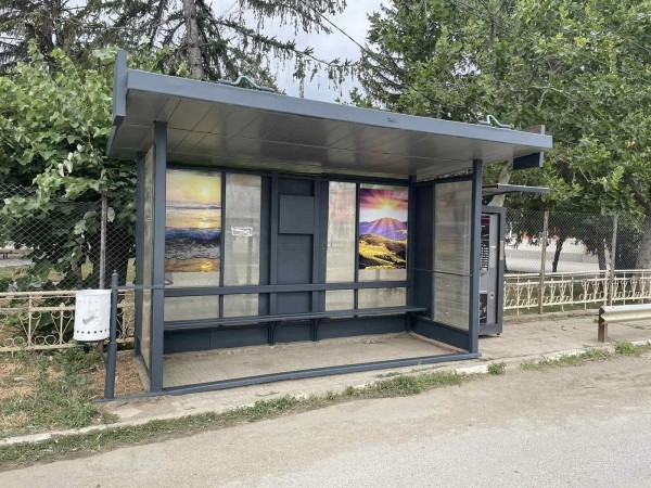 Автобусните спирки в Хаджидимитрово са с нов облик