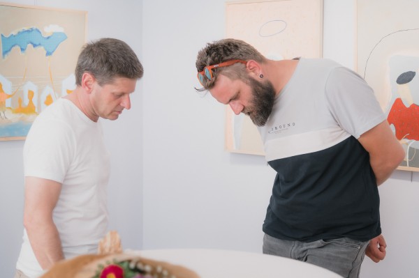 Казанлъшката художничка Катя Христова представи в Севлиево изложбата си „Шапка за сънища“ 