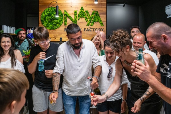 “Оnaya” - новият дом на красотата в Казанлък