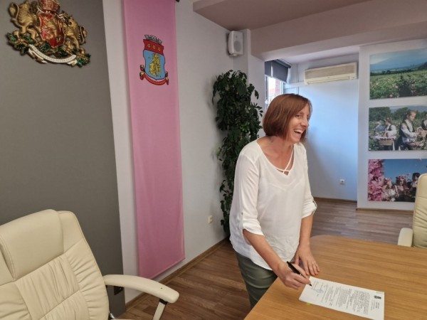 Нели Шабанова вече официално е новият директор на Общински театър „Любомир Кабакчиев“