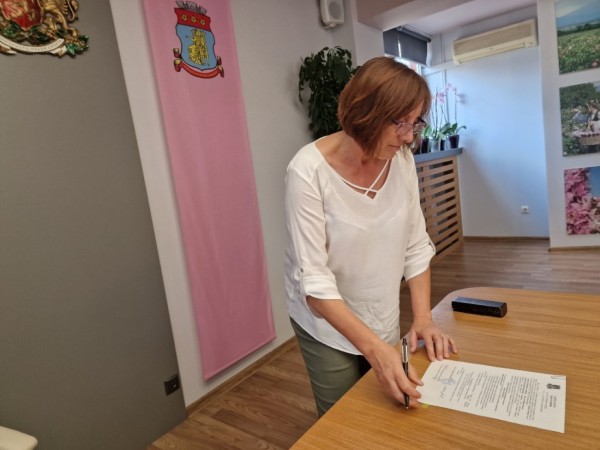 Нели Шабанова вече официално е новият директор на Общински театър „Любомир Кабакчиев“