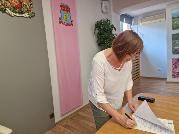 Нели Шабанова вече официално е новият директор на Общински театър „Любомир Кабакчиев“