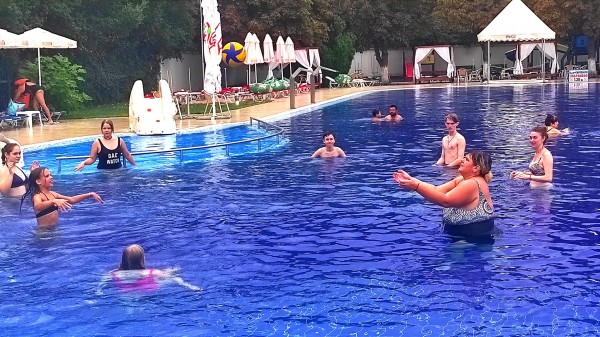 БЧК беше организатор на открити уроци по водна безопасност за украински деца и техните родители