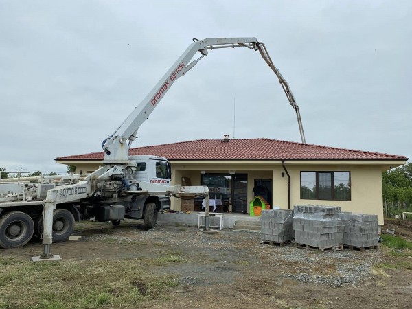 Цялостен ремонт, изолация, груб строеж и щампован бетон на добри цени от фирма Палова 2019 ЕООД
