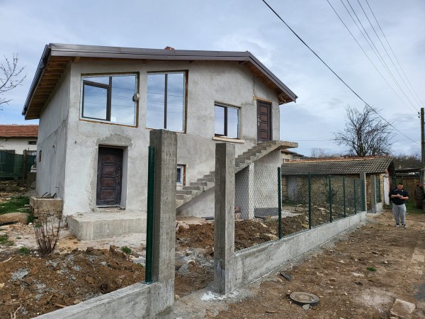 Цялостен ремонт, изолация, груб строеж и щампован бетон на добри цени от фирма Палова 2019 ЕООД