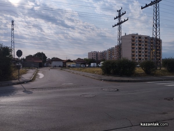 Трима са задържани след сбиване в ромската махала на Казанлък